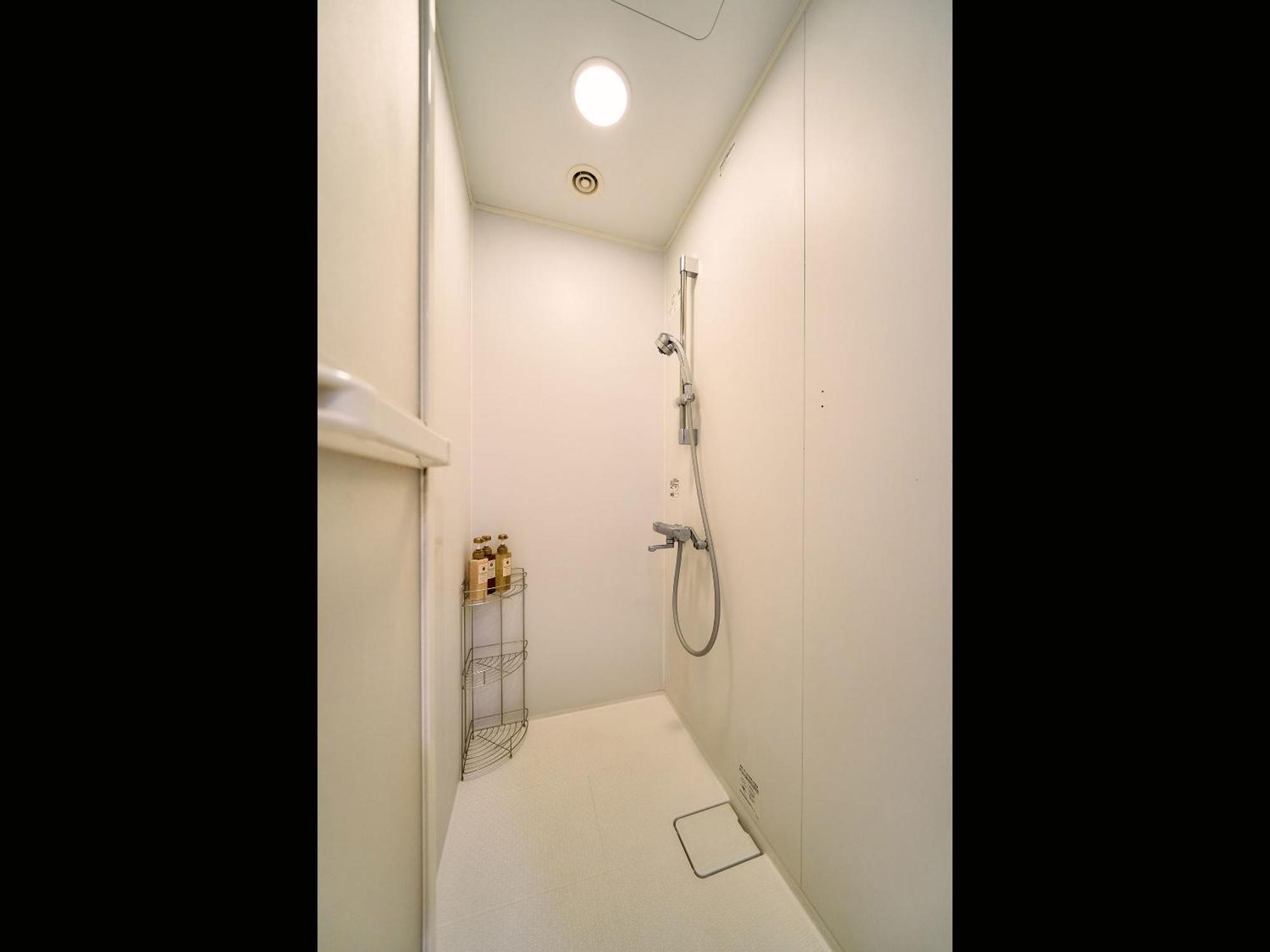 Hotel Plus Hostel Tokyo Kawasaki Kavaszaki Kültér fotó